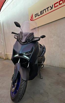 YAMAHA XMAX 250 CONNECTED ABS YAMAHA XMAX 250 CONNECTED ABS